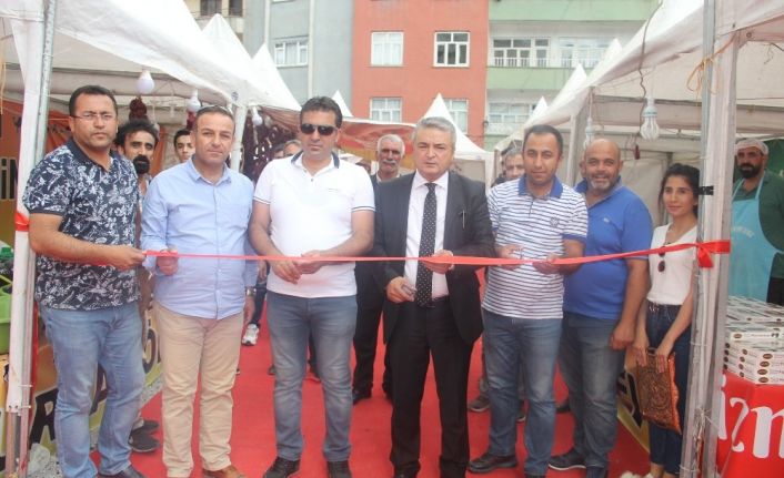 Anadolu Kervanı Yöresel Ürünler Fuarı Hakkari’de açıldı