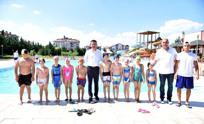 Ankara’da tatil su parkında güzel