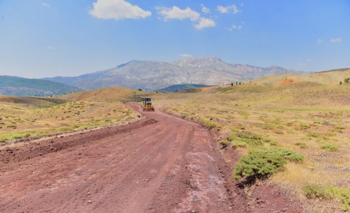 Battalgazi’de yayla yolları genişliyor