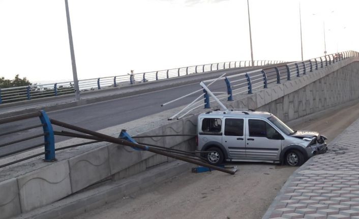 Elazığ’da trafik kazası: 3 yaralı