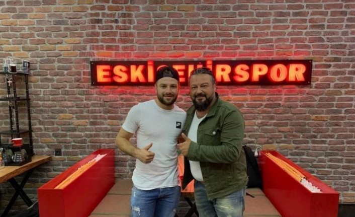 Eskişehirspor genç golcüsünü takımda tuttu