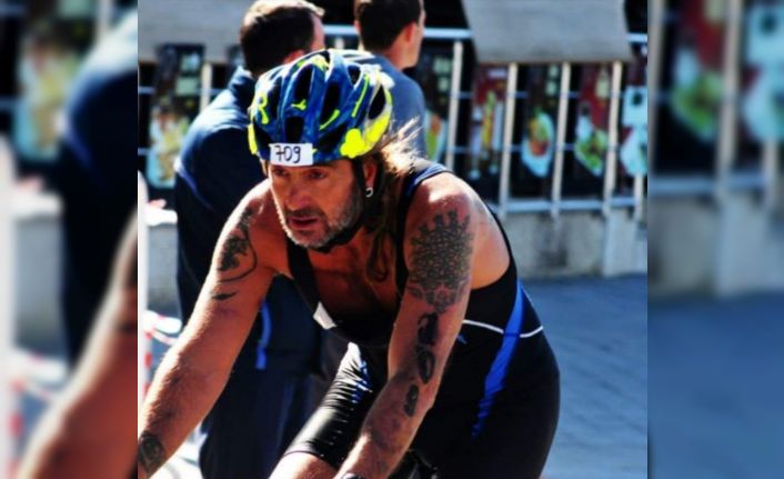 Kamyonun çarptığı triatlon sporcusu hayatını kaybetti