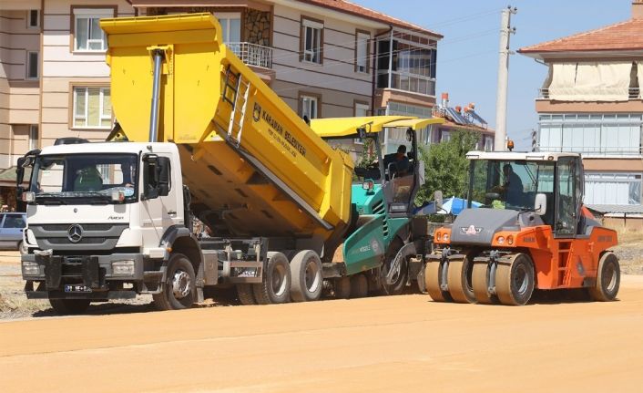 Karaman’da asfalt çalışmaları sürüyor