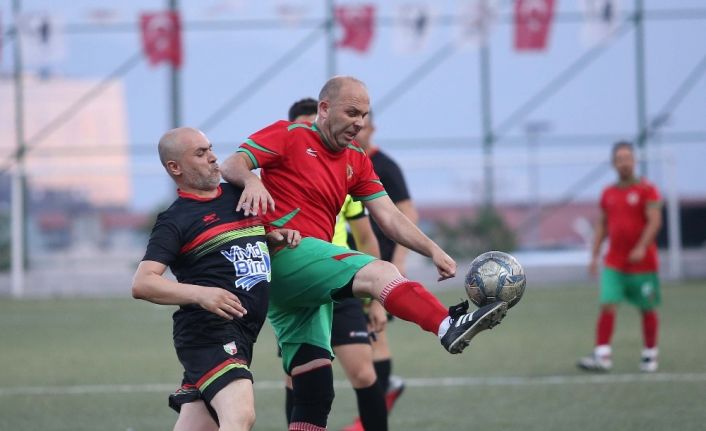 Karşıyaka’da örnek turnuva