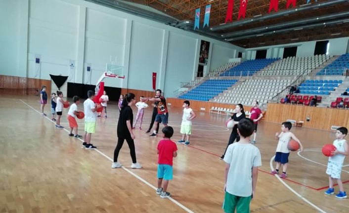 Kumluca’da yaz spor okuları başladı