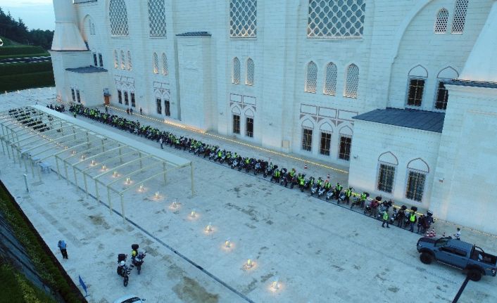 Motosikletliler Binali Yıldırım’a destek ve teşekkür korteji