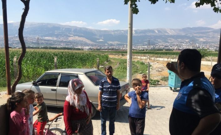 Polisi görünce çocuklarını boğuldu sanıp feryat ettiler