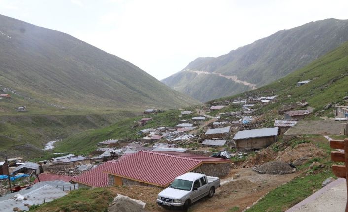 Rize’nin az bilinen doğa harikası Avusor Yaylası