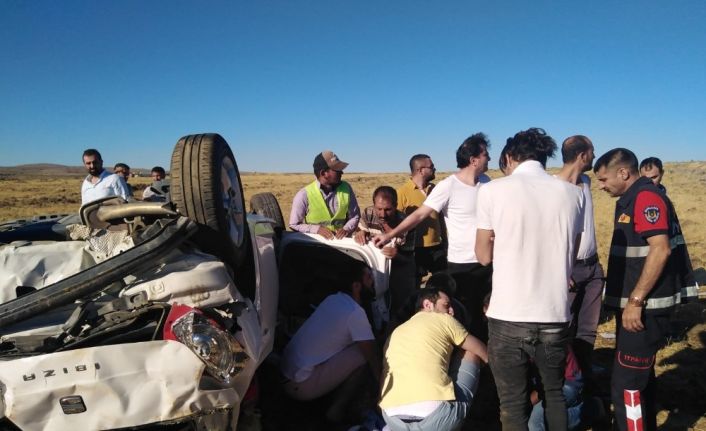 Şanlıurfa’da iki ayrı trafik kazasında 6 kişi yaralandı