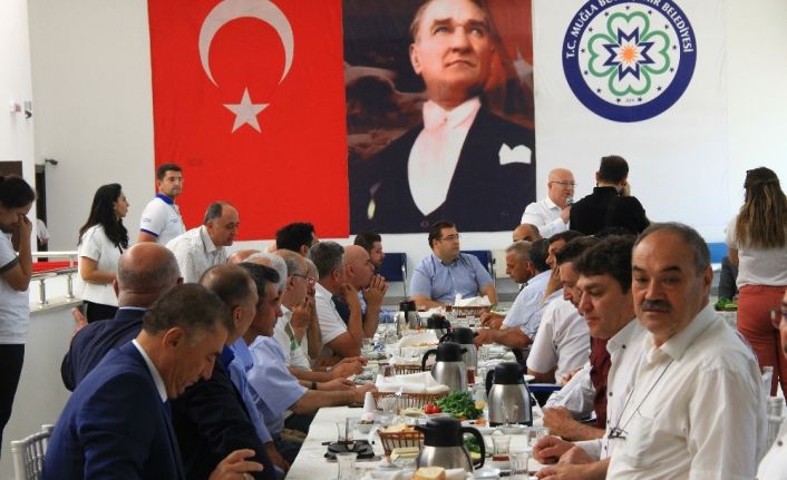 Başkan Gürün Menteşe Muhtarlarıyla buluştu