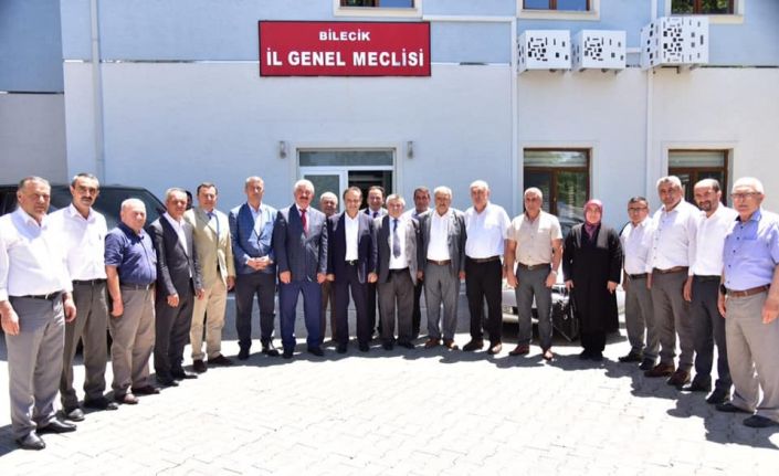 Başkan Şahin İl Genel Meclis başkanı ve üyelerini ziyaret etti