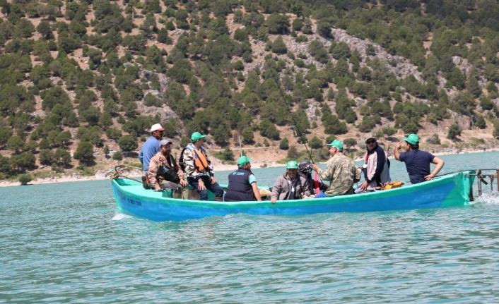 Beyşehir Gölü’nde “Sudak Balığı” yakalama yarışması