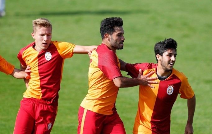 Galatasaray Recep Gül’ün sözleşmesini uzatıp, Westerlo’ya kiraladı