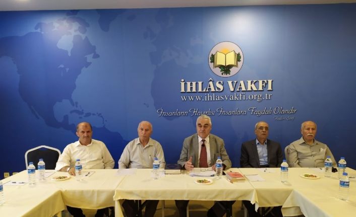 İhlas Vakfı 1’inci ilahiyatçilar buluşması başladı