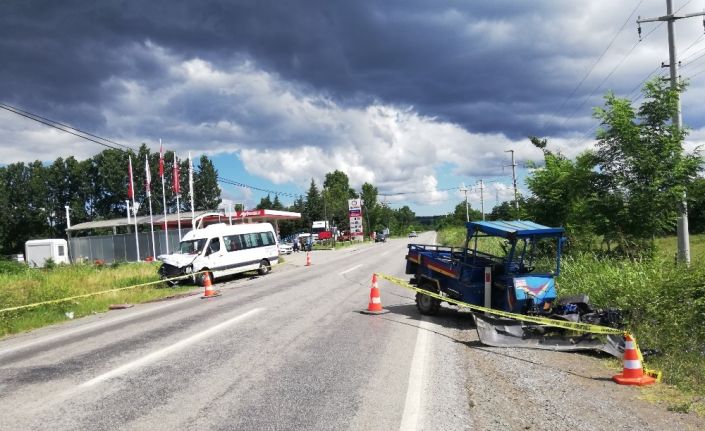 Samsun’da minibüs ile patpat çarpıştı: 1 ölü