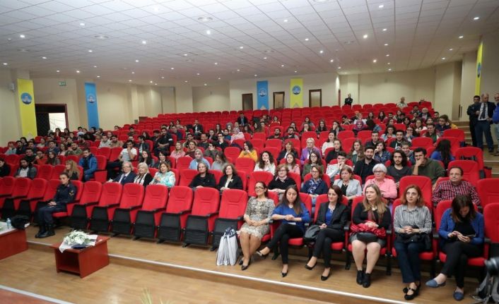 Trakya Üniversitesinde Edirne’de kadın olmak konuşuldu