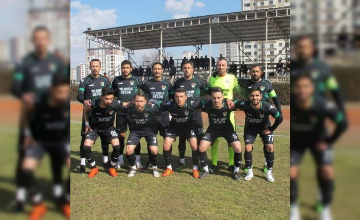 Yahyalıspor Erkan Demirel ile devam ediyor