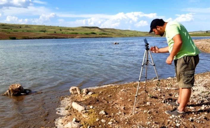 10 TL’ye belgesel çekmeyi başardılar