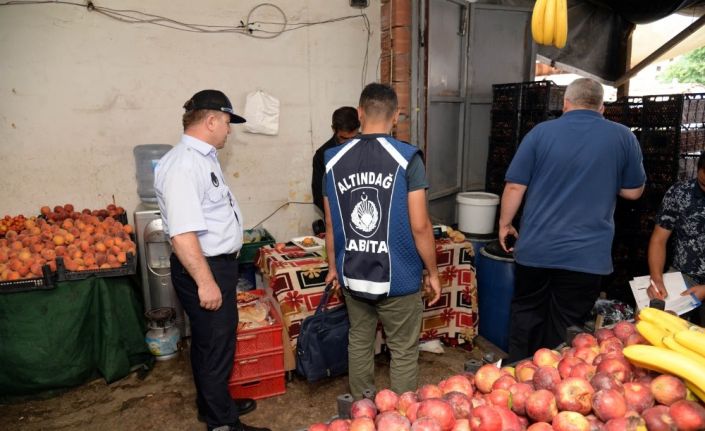 Altındağ’da sağlıksız gıdaya geçit yok