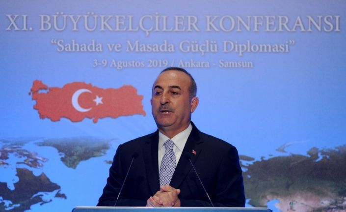 Bakan Çavuşoğlu,"Terörle mücadelede iki yüzlülük bitmeli" dedi.