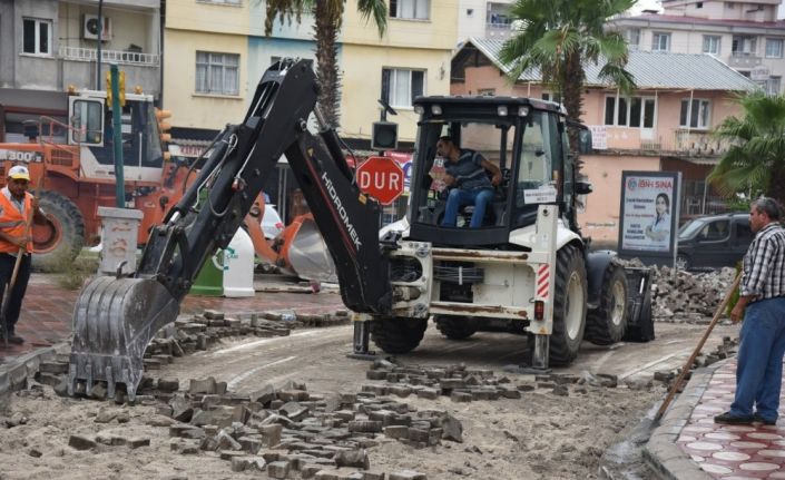 Devlet Bahçeli Bulvarı’na 2 bin ton asfalt serilecek