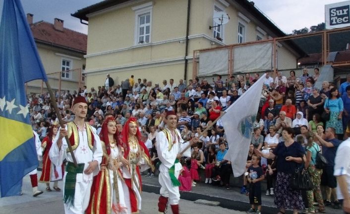 Efeler Bosna Hersek’i büyüledi