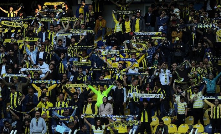 Fenerbahçe, evinde 72 gün sonra taraftarı ile buluşuyor