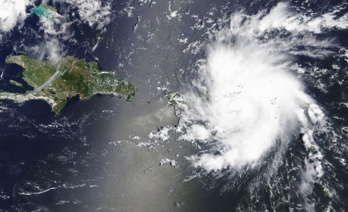 Florida, Dorian kasırgasına hazırlanıyor
