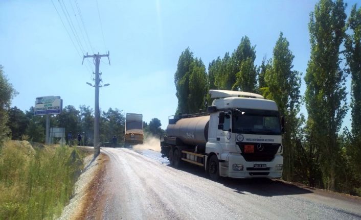 Kavaklıdere’de yol çalışmaları devam ediyor