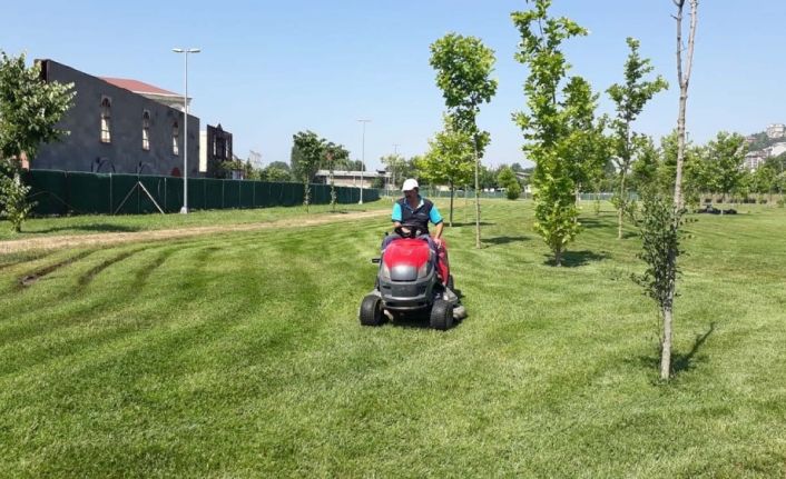 Kocaeli’de bayram temizliği sürüyor