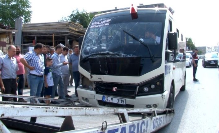 (Özel) Sultangazi’deki kazada facianın eşiğinden dönüldü: 1’i çocuk 9 yaralı