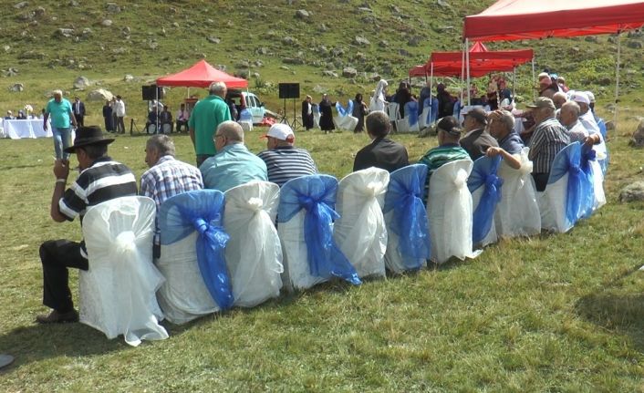 Rize’de 2 bin 400 metrede sünnet düğünü düzenlendi