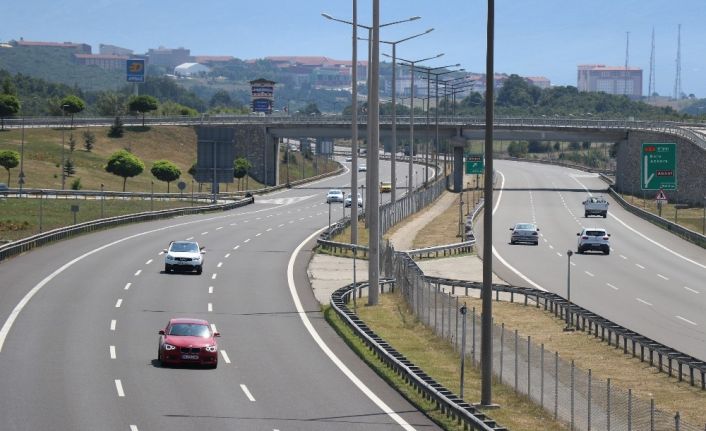 TEM’in Bolu geçişinde bayram dönüşü trafiği rahat