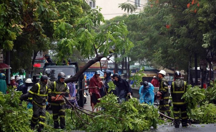 Wipha tayfunu Vietnam’ı vurdu: 5 ölü