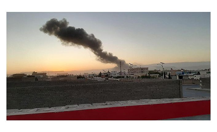 Afganistan'da bomba yüklü araçla saldırı: 15 ölü