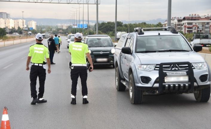 Antalya’da Dumansız Araç Uygulaması kapsamında 48 bin TL ceza uygulandı