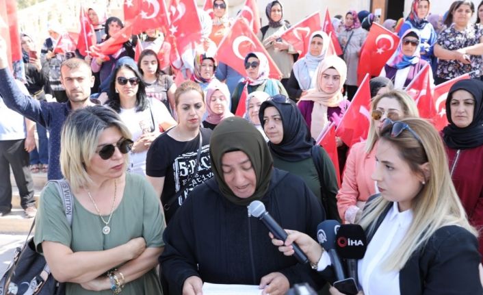 Babası ve kardeşi şehit olan Emen’den Diyarbakır annelerine destek