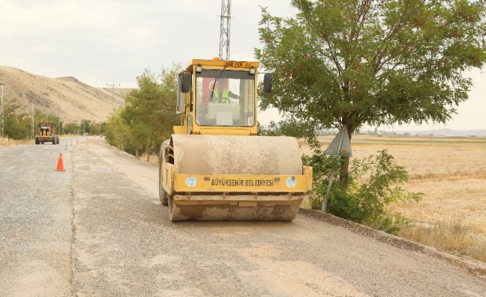 Başkan Cabbar, Sindelhöyük mahallesindeki çalışmaları inceledi