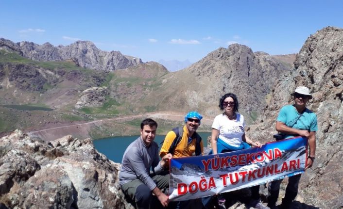 Dağcılardan Sat göllerine yoğun ilgi