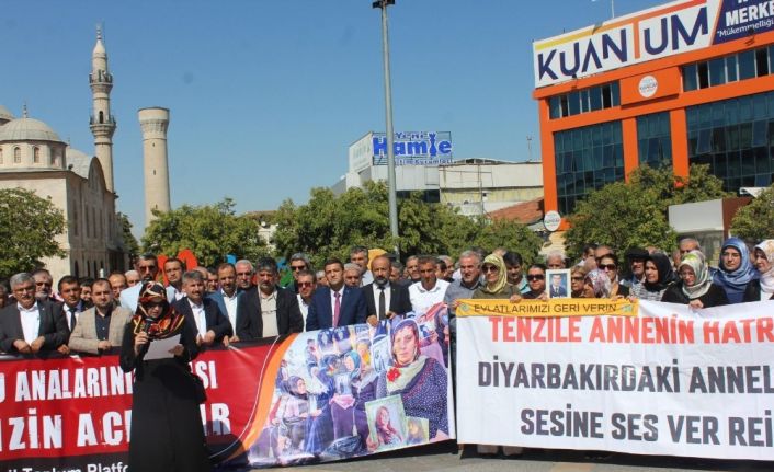 Diyarbakır Annelerine Malatya’dan destek sürüyor