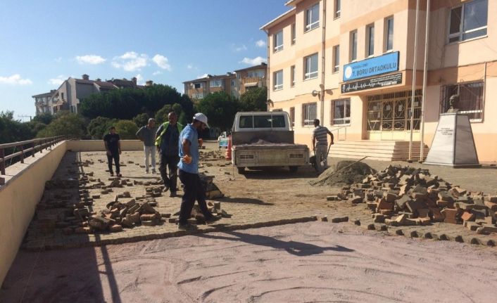 İzmit Belediyesi okulları yeni döneme hazırlıyor