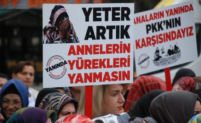 Kadınlar, Diyarbakır anneleri için bir araya geldi