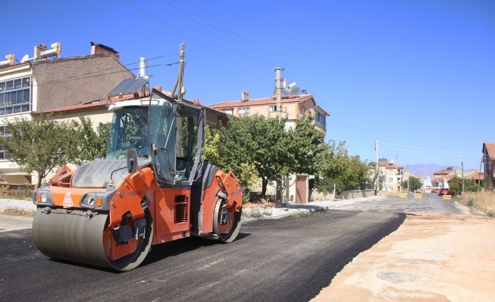 Karaman Belediyesinden sıcak asfalt çalışması