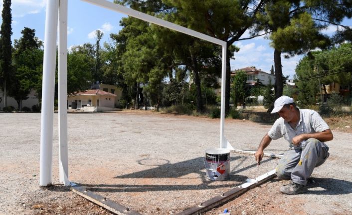 Konyaaltı Belediyesinden okullara fiziki destek