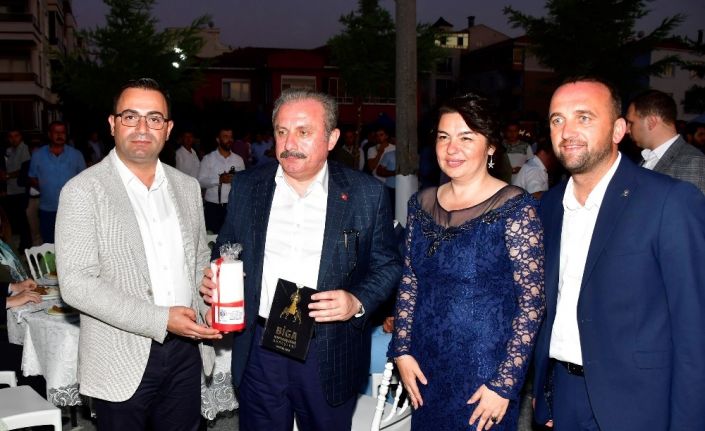 Meclis başkanı ve bakanlar Biga güreşlerine davet edildi