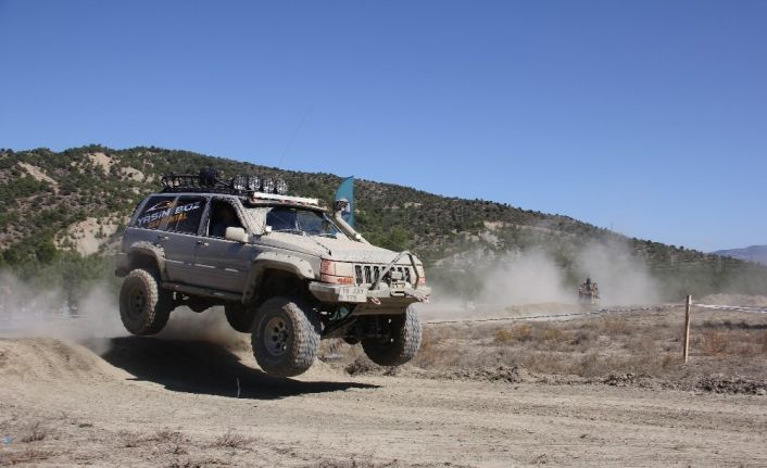 Osmancık’ta nefes kesen off-road gösterisi