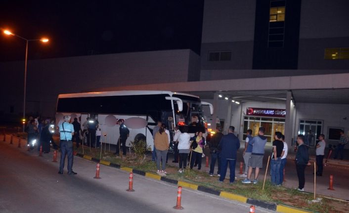 Psikolojik sorunu olan yolcunun krizi tuttu, otobüs rota değiştirdi