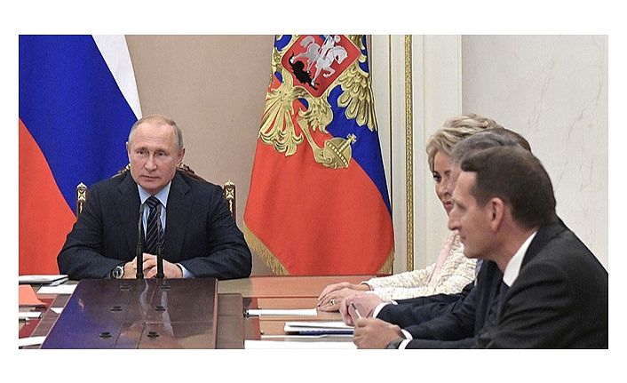 Putin, Suriye gündemiyle Güvenlik Konseyi üyelerini topladı