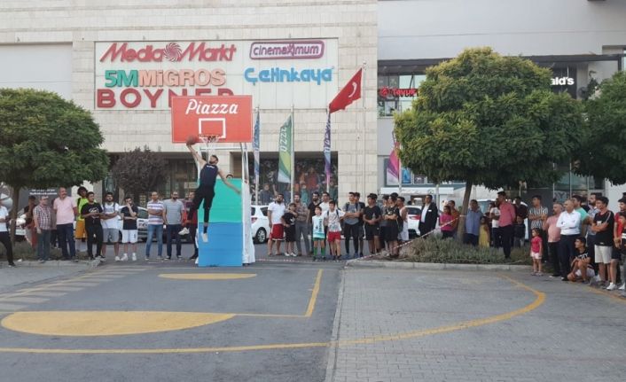 Şanlıurfa Piazza’da Streetball Turnuvası düzenlendi