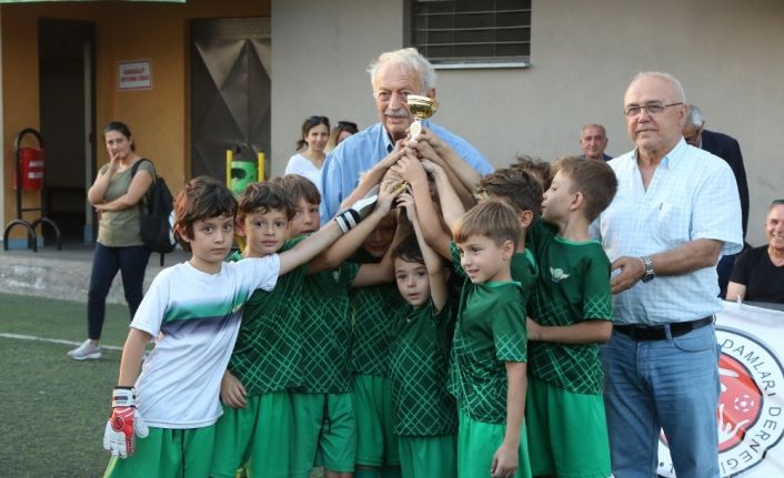 TÜRFAD 1. Geleneksel Futbol Turnuvası sona erdi